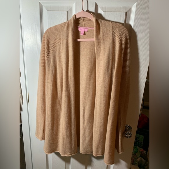 Lilly Pulitzer size Large cardigan in tan EUC - Picture 1 of 1